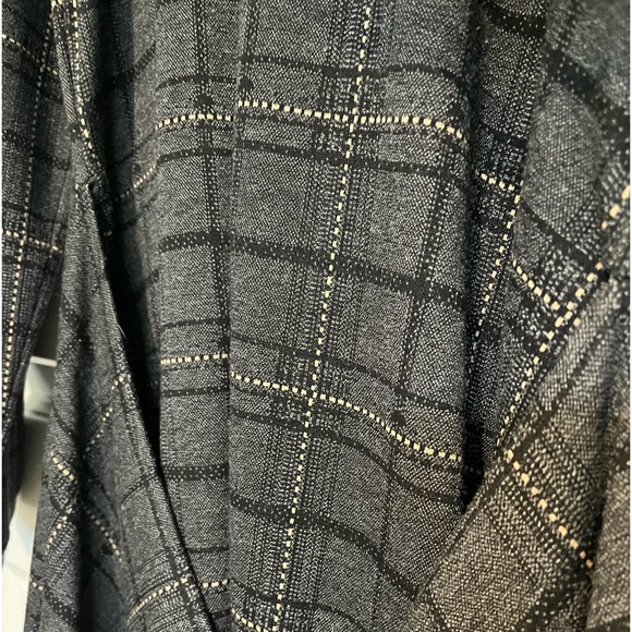 Like New SOFT SURROUNDS Plaid Dress, Size Medium - Picture 13 of 13